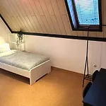 Grosszuegige Handwerkerwohnung - Viel Platz Und Voll Ausgestattet Apartamento