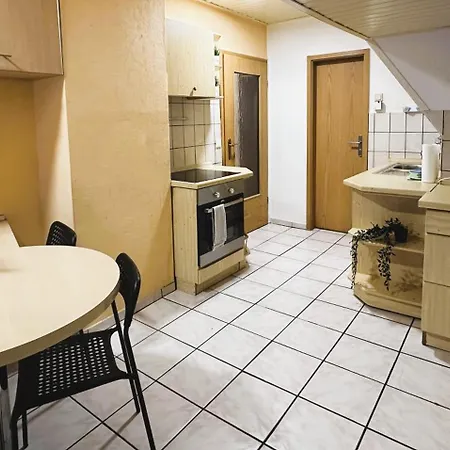 Grosszuegige Handwerkerwohnung - Viel Platz Und Voll Ausgestattet Apartmán *